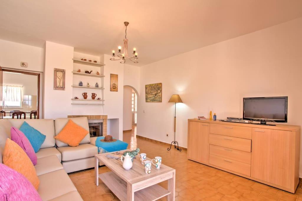 Villa Guita Family House البوفيرا المظهر الخارجي الصورة